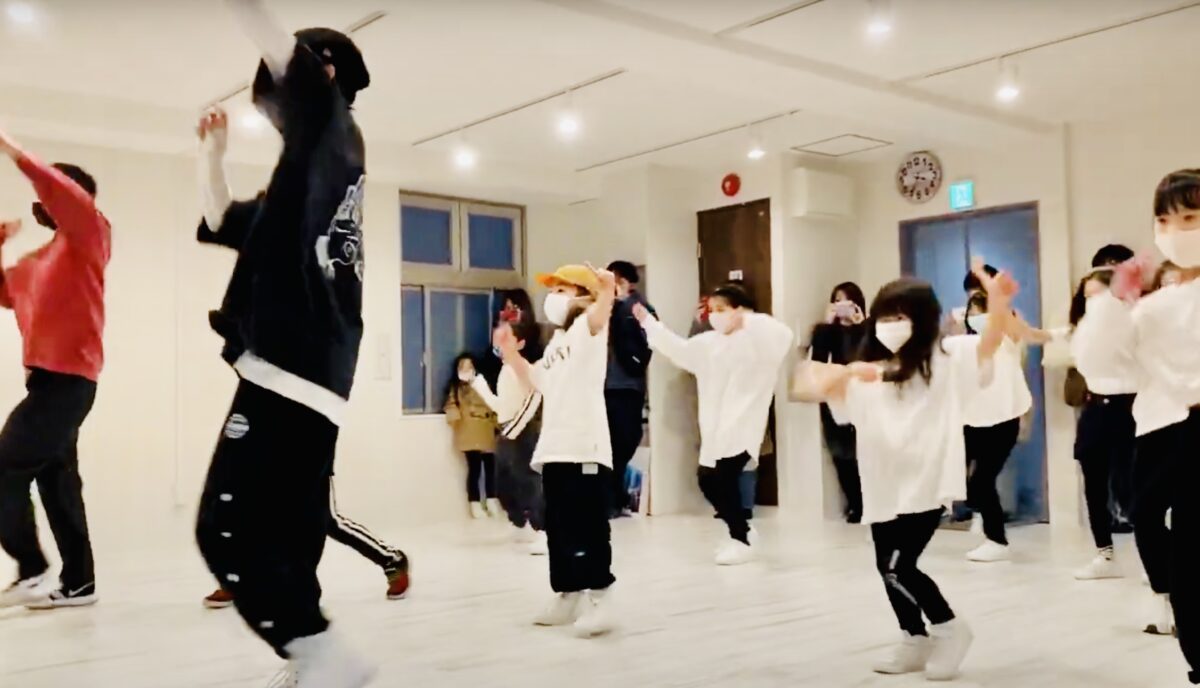 練馬キッズダンス企画 小学生対象キッズダンス ワークショップ Btsにチャレンジ かっこよく踊ろう 初心者でも経験者でもok 練馬区のヨガ1回1000円都度払い ネリヨガ